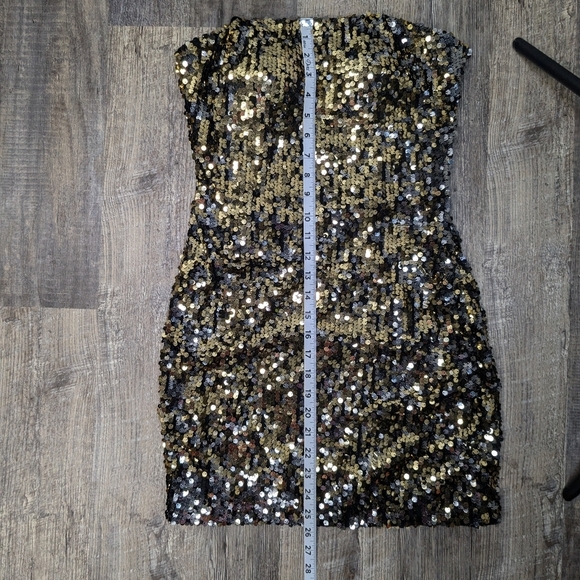La Femme 15943 Black and Gold Sequin Strapless Mini Dress Size 2 Party Cocktail - Picture 7 of 8